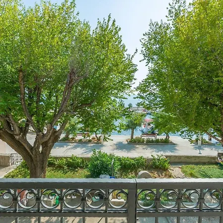 Apartment Roko *