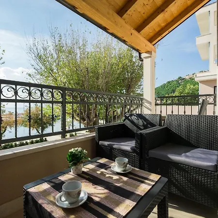 Apartment Roko *