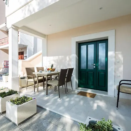Apartment Roko Duće